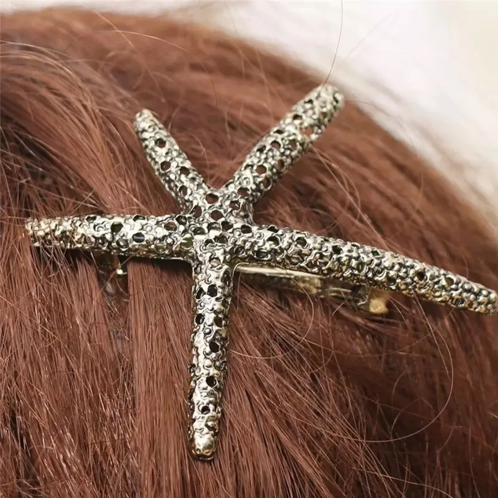 2 pcs Bronce Starfish Hair clips